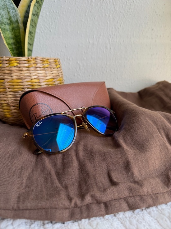 Ray-Ban Gold Frame Sunglasses with Blue Mirror Lenses